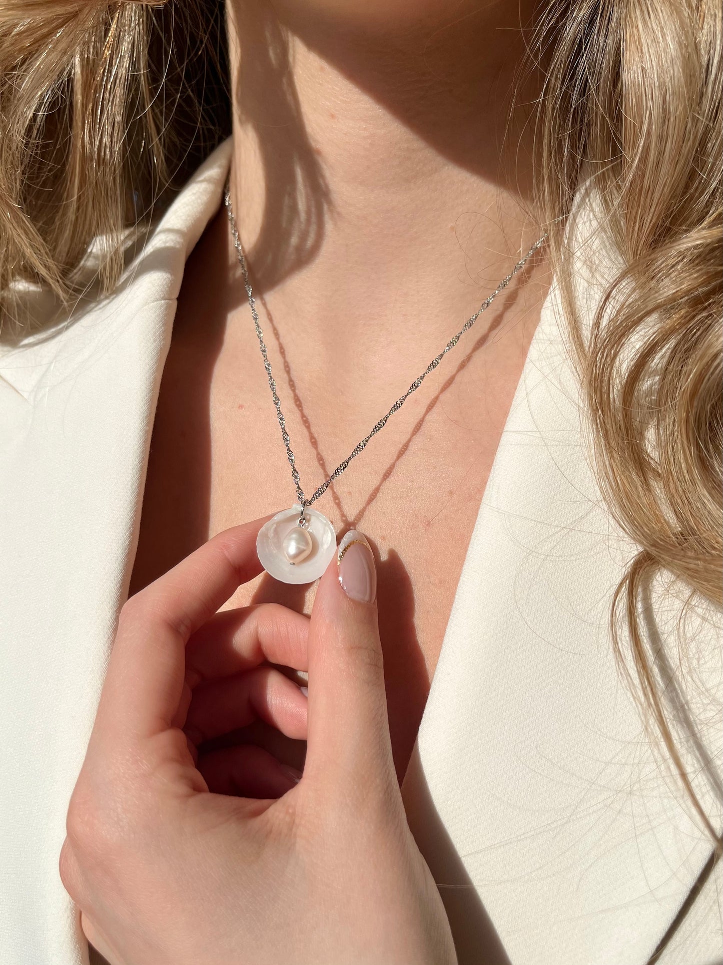 Collier hidden pearl